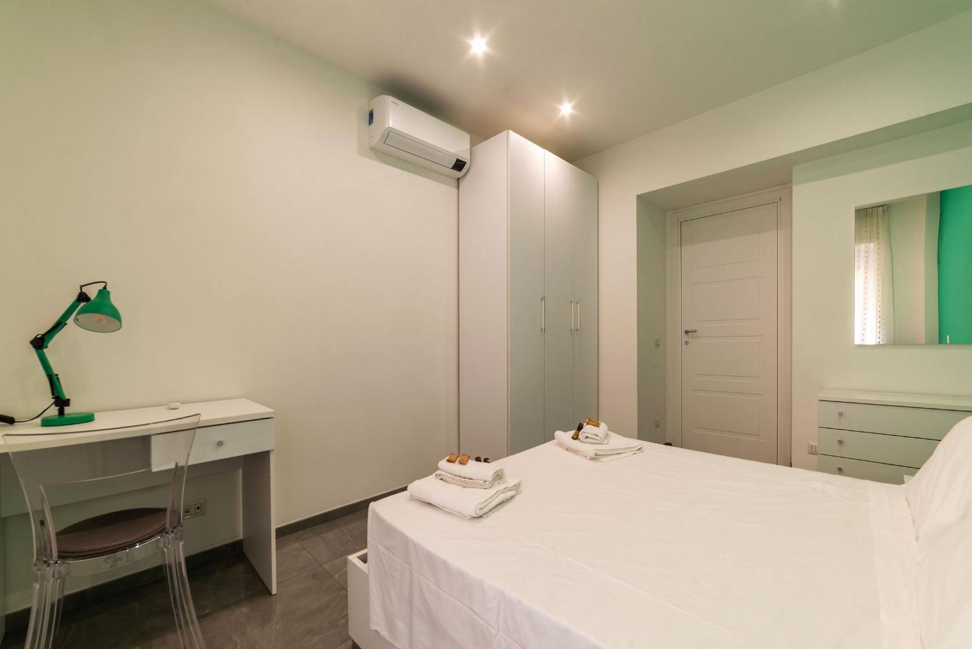 Joivy Delightful 3-Bed Flat With Balcony Apartment Roma Exterior foto